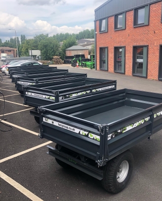 Tipping Trailers 22
