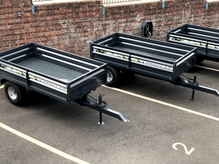 Tipping Trailers 18