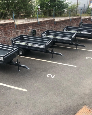 Tipping Trailers 23